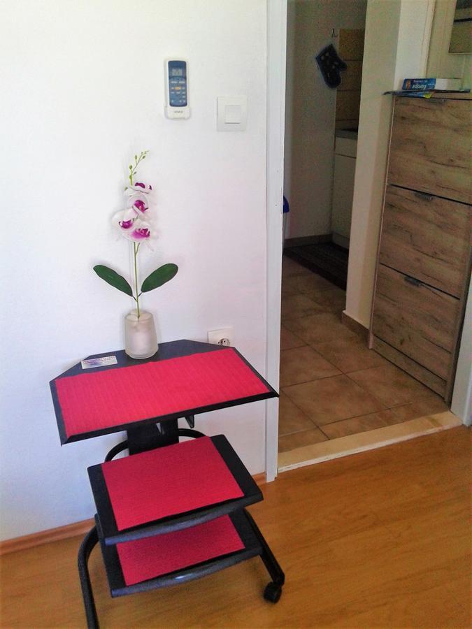 Apartment Vesna Milna  Eksteriør bilde